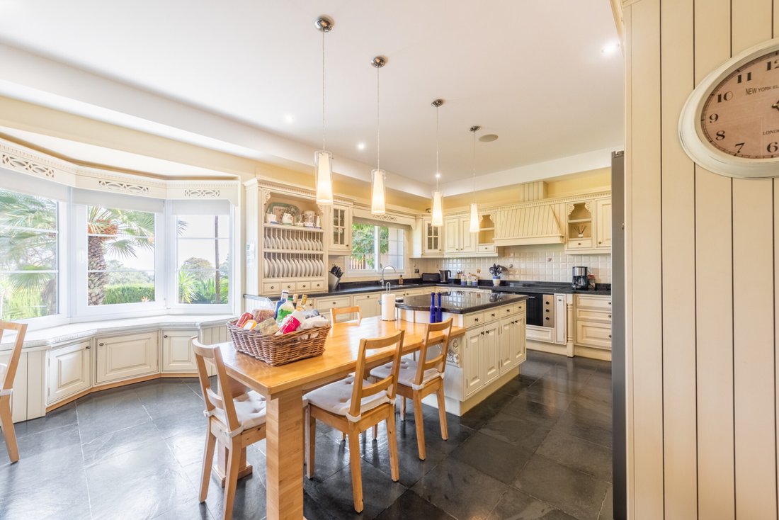 Villa in Sotogrande, San Roque, Andalusia 4 - 15230398