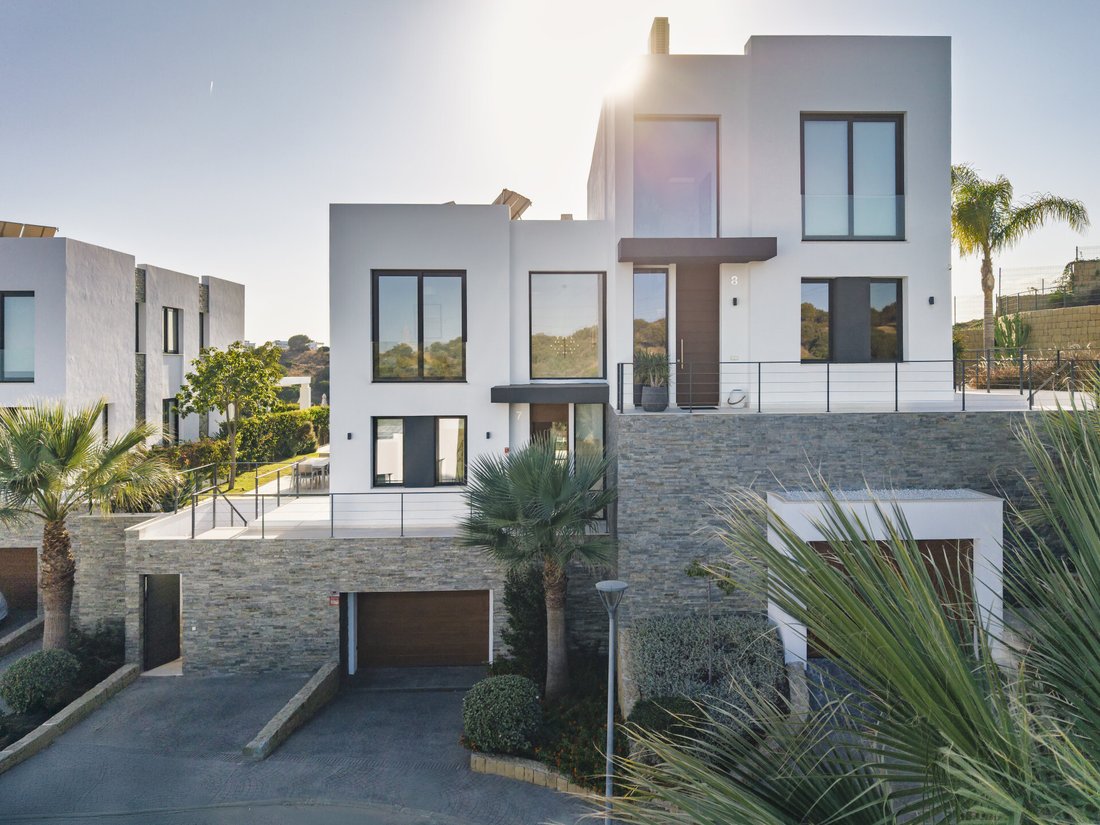 Villa in Elviria-Cabopino, Marbella, Spain 4 - 17893884