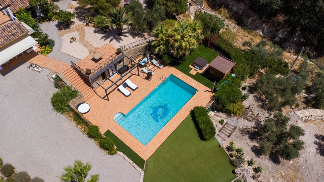 Villa en Villanueva de la Concepción, Andalucía, España 3 - 11965819