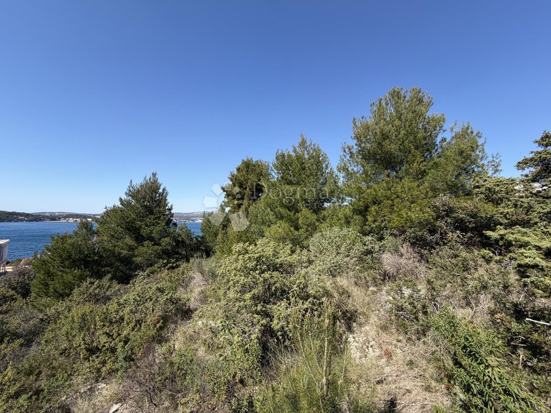 Land in Razanj, Sibenik-Knin County, Croatia 2 - 18023882