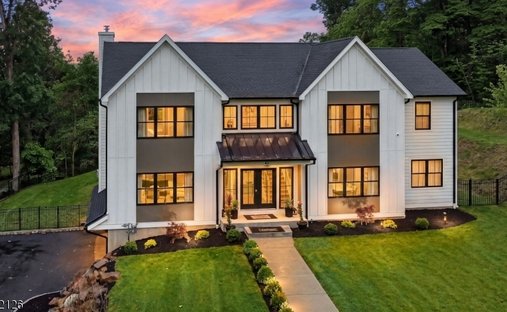 House in Watchung, New Jersey, United States 1