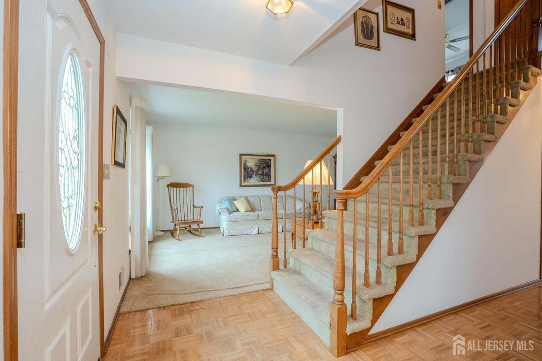 House in North Brunswick Township, New Jersey, United States 4 - 18023663