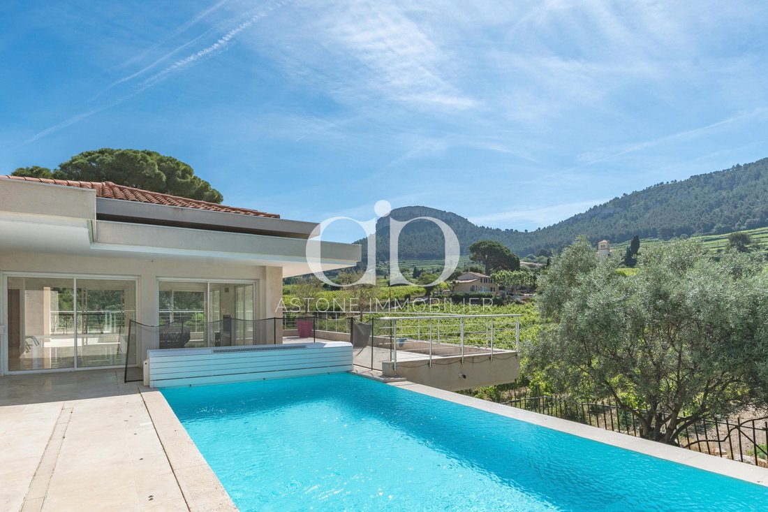 House in Cassis, Provence-Alpes-Côte d'Azur, France 3 - 17953820