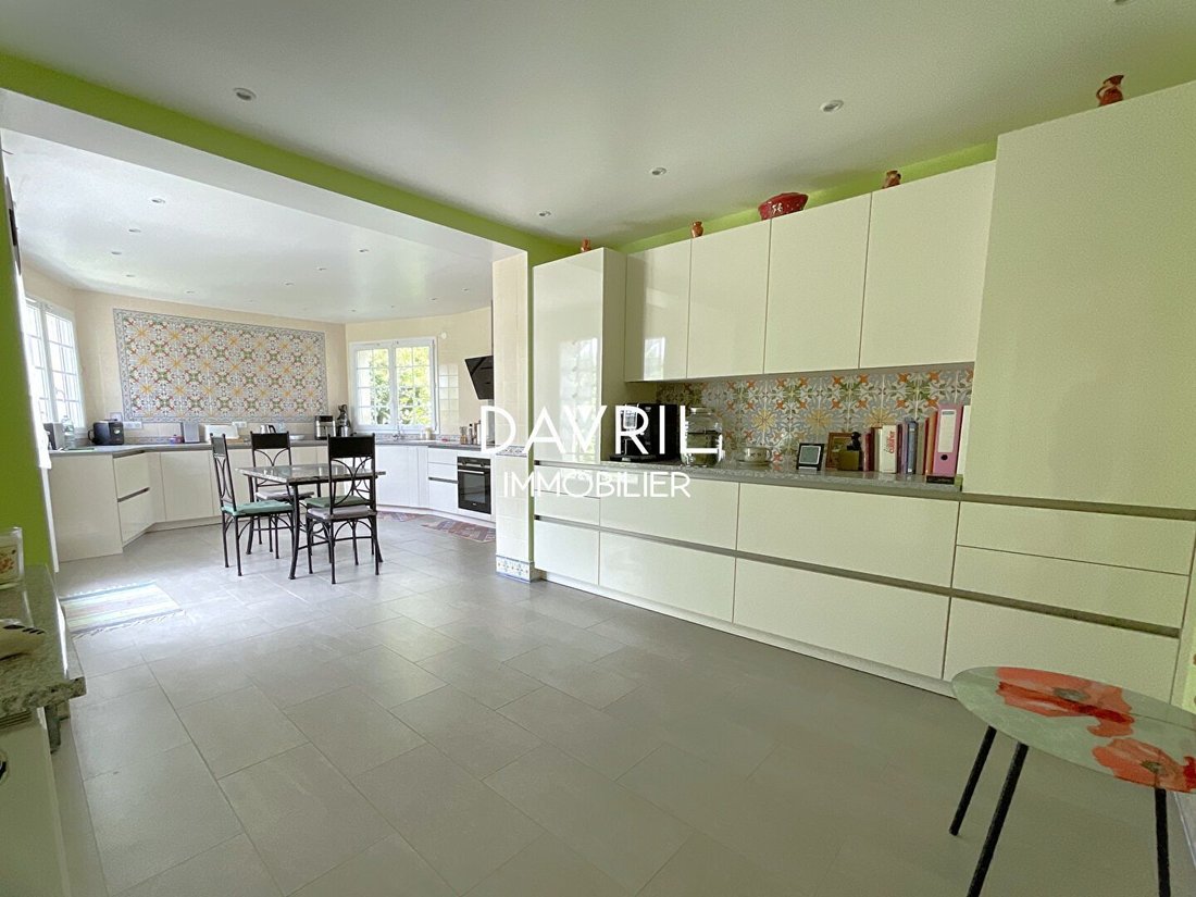 House in Basses Roches, Conflans-Sainte-Honorine, France 5 - 18023141