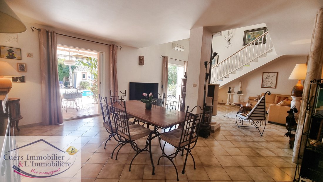 Villa en Hyères, Provenza-Alpes-Costa Azul, Francia 3 - 18023012