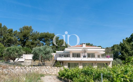 House in Cassis, Provence-Alpes-Côte d'Azur, France 1