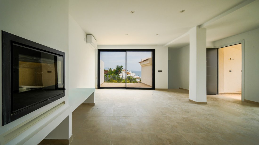 Townhouse in Estepona, Andalusia, Spain 4 - 17982795