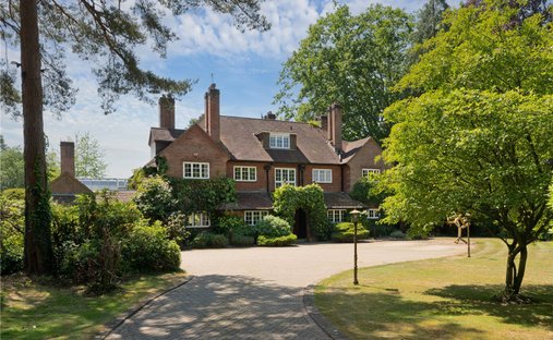 Casa a Brooklands, Elmbridge, Inghilterra 1