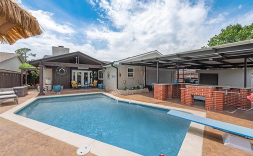House in Carrollton, Texas, United States 1