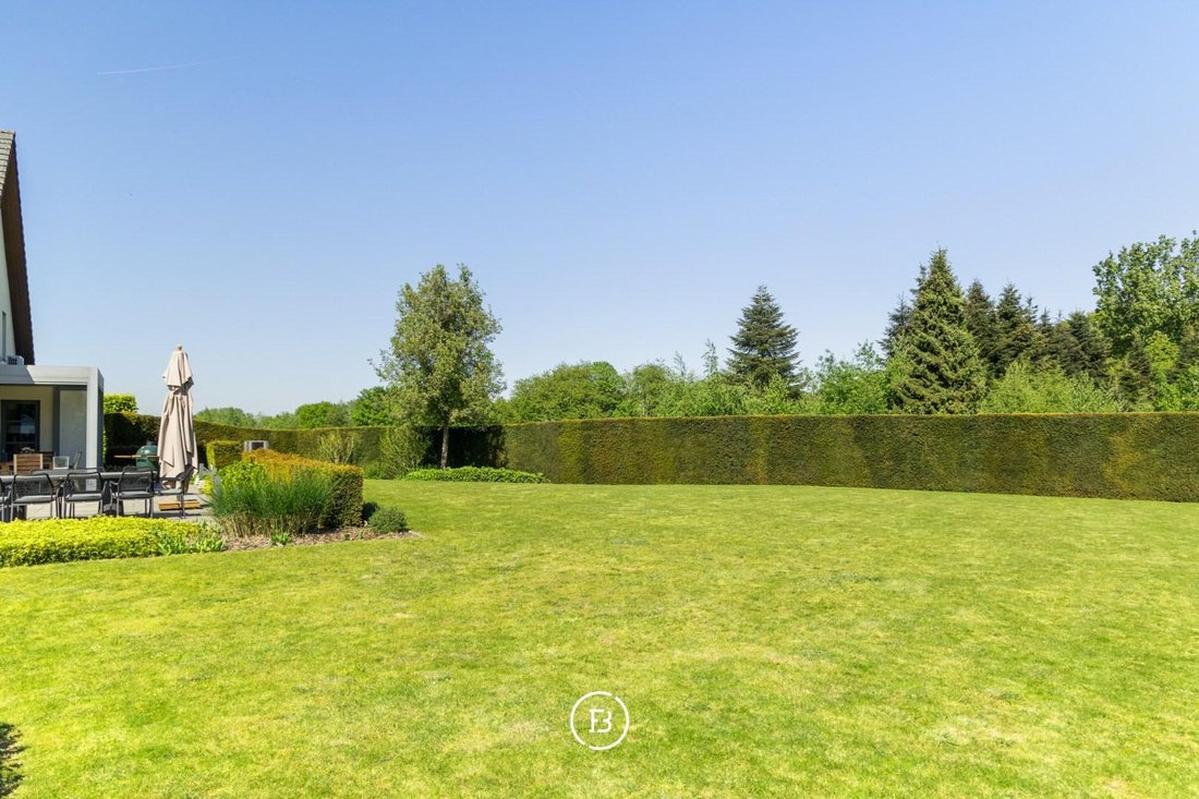 Villa in Dilbeek, Flanders, Belgium 4 - 18022650