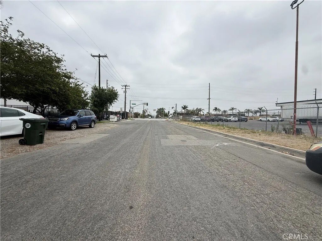 House in Fontana, California, United States 3 - 18022712