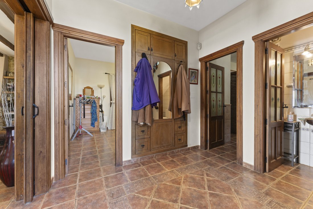 Villa in Alhaurin el Grande, Andalusia, Spain 5 - 16070860