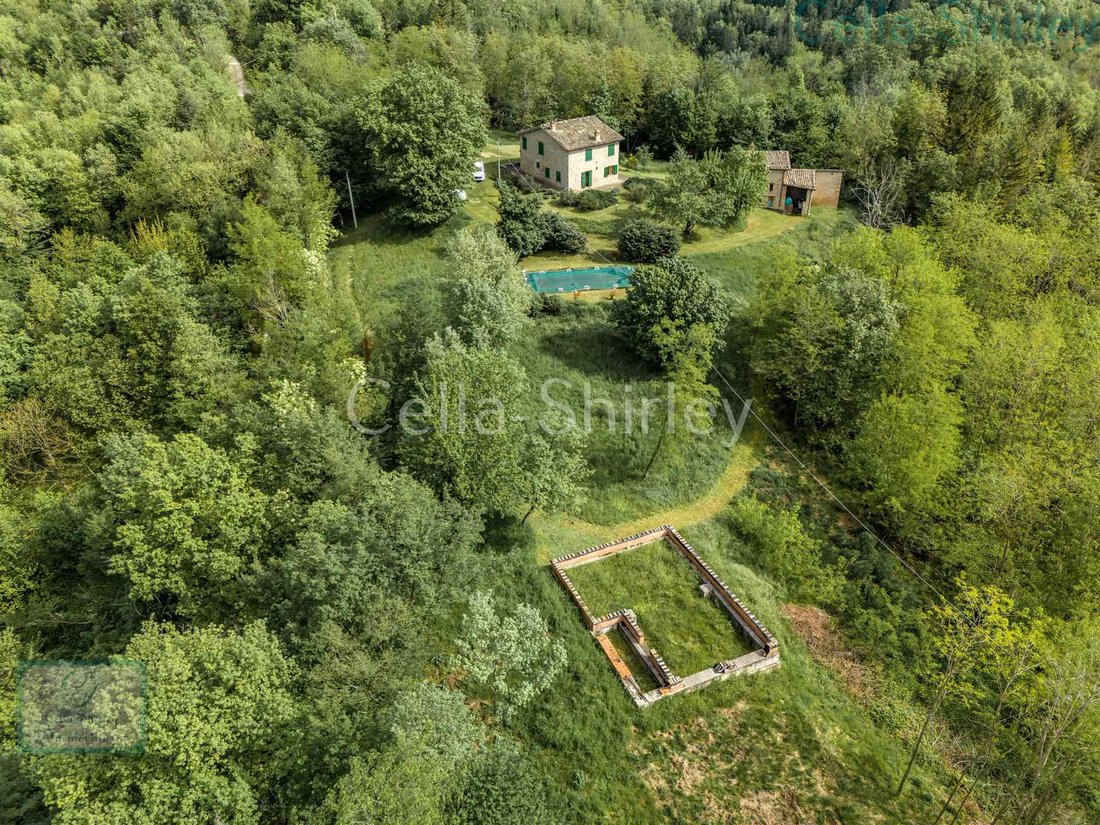 Estate in Amandola, Marche, Italy 5 - 18022537