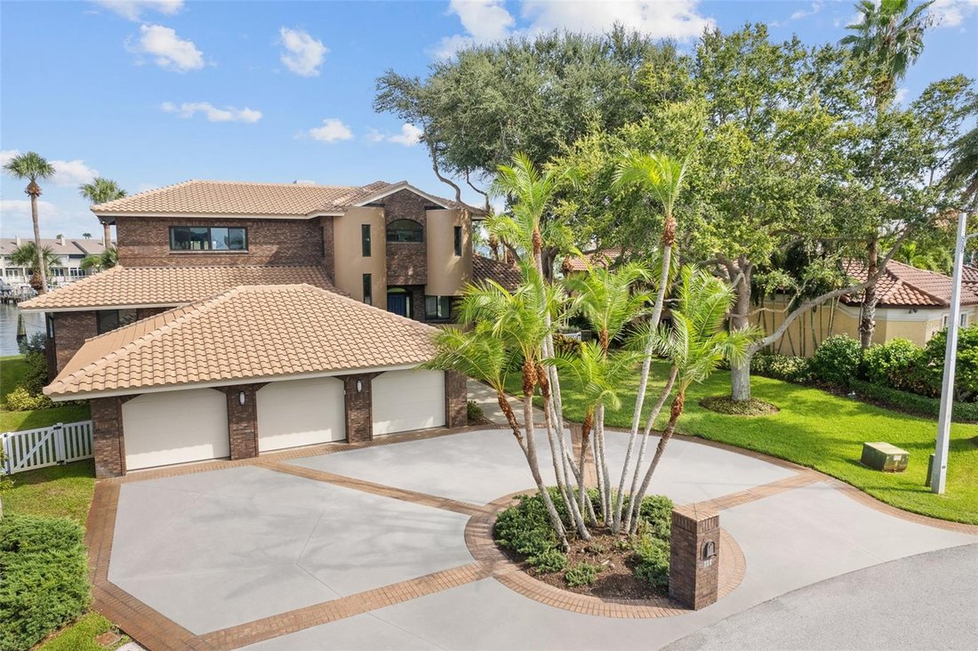 House in St. Petersburg, Florida, United States 3 - 18019605