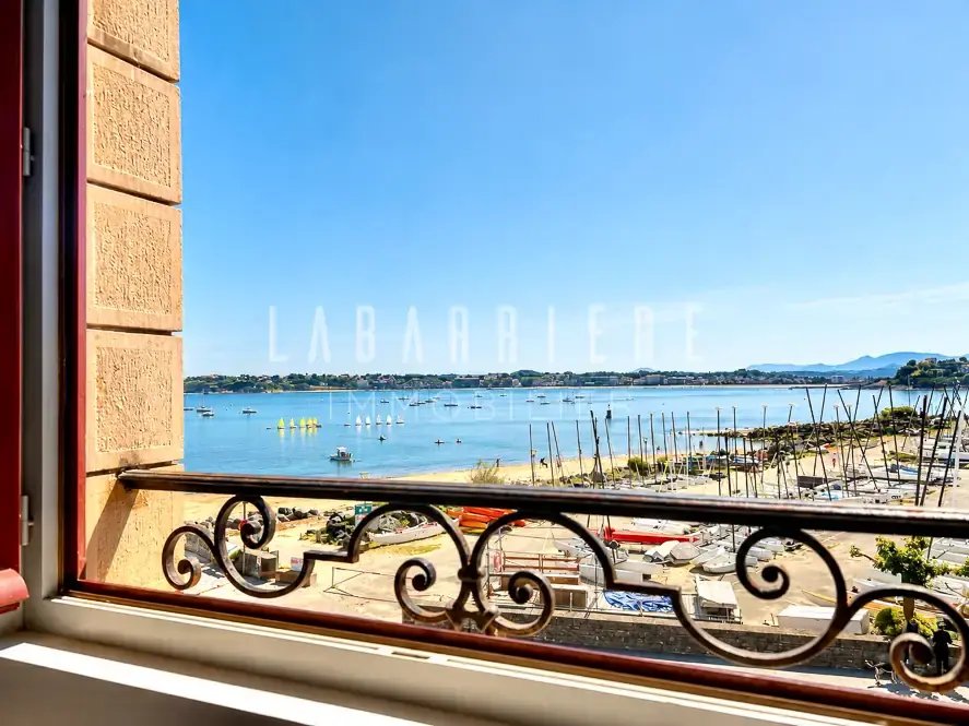Apartment in Centre Ville, Saint-Jean-de-Luz, France 3 - 18023070