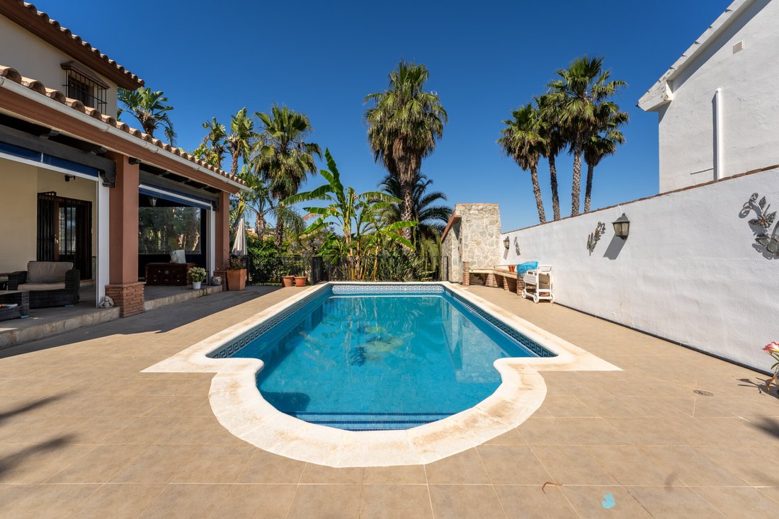 Villa in Alhaurin el Grande, Andalusia, Spain 2 - 16070860