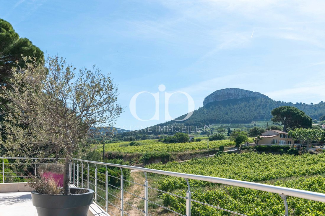 House in Cassis, Provence-Alpes-Côte d'Azur, France 4 - 17953820