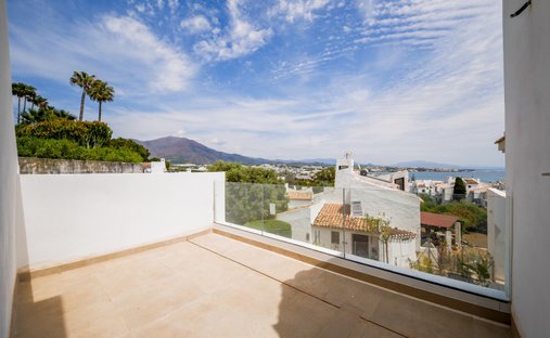Maison de ville à Estepona, Andalousie, Espagne 1