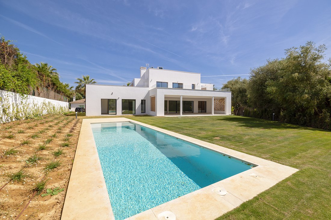 Villa in Sotogrande, San Roque, Andalusia 4 - 18023914