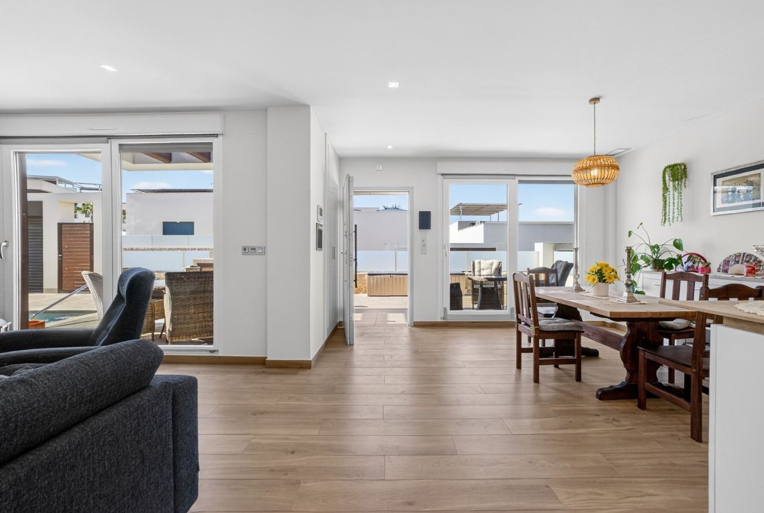 Villa in Quesada, Rojales, Land Valencia 3 - 18024331