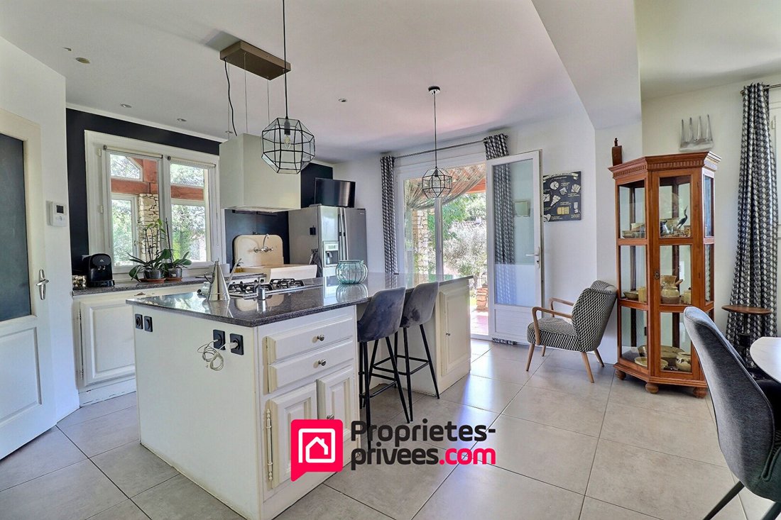Villa in Uzès, Occitania, France 4 - 18024242