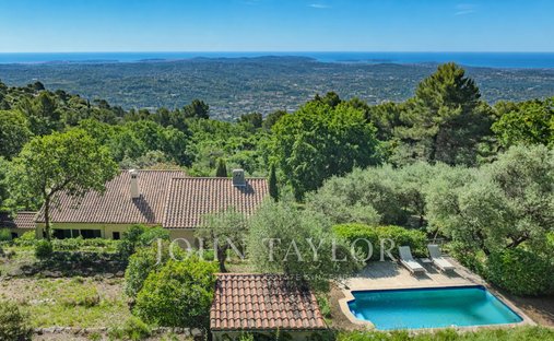 Casa en Grasse, Provenza-Alpes-Costa Azul, Francia 1