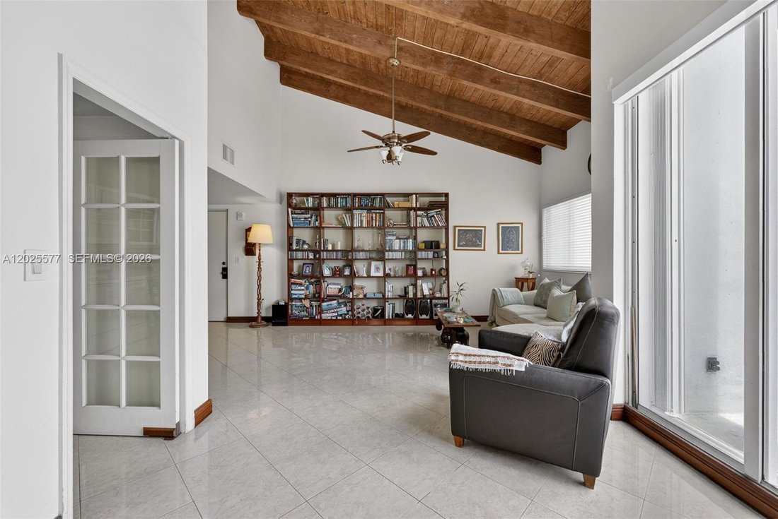 Condo in Key Biscayne, Florida, United States 5 - 18024053