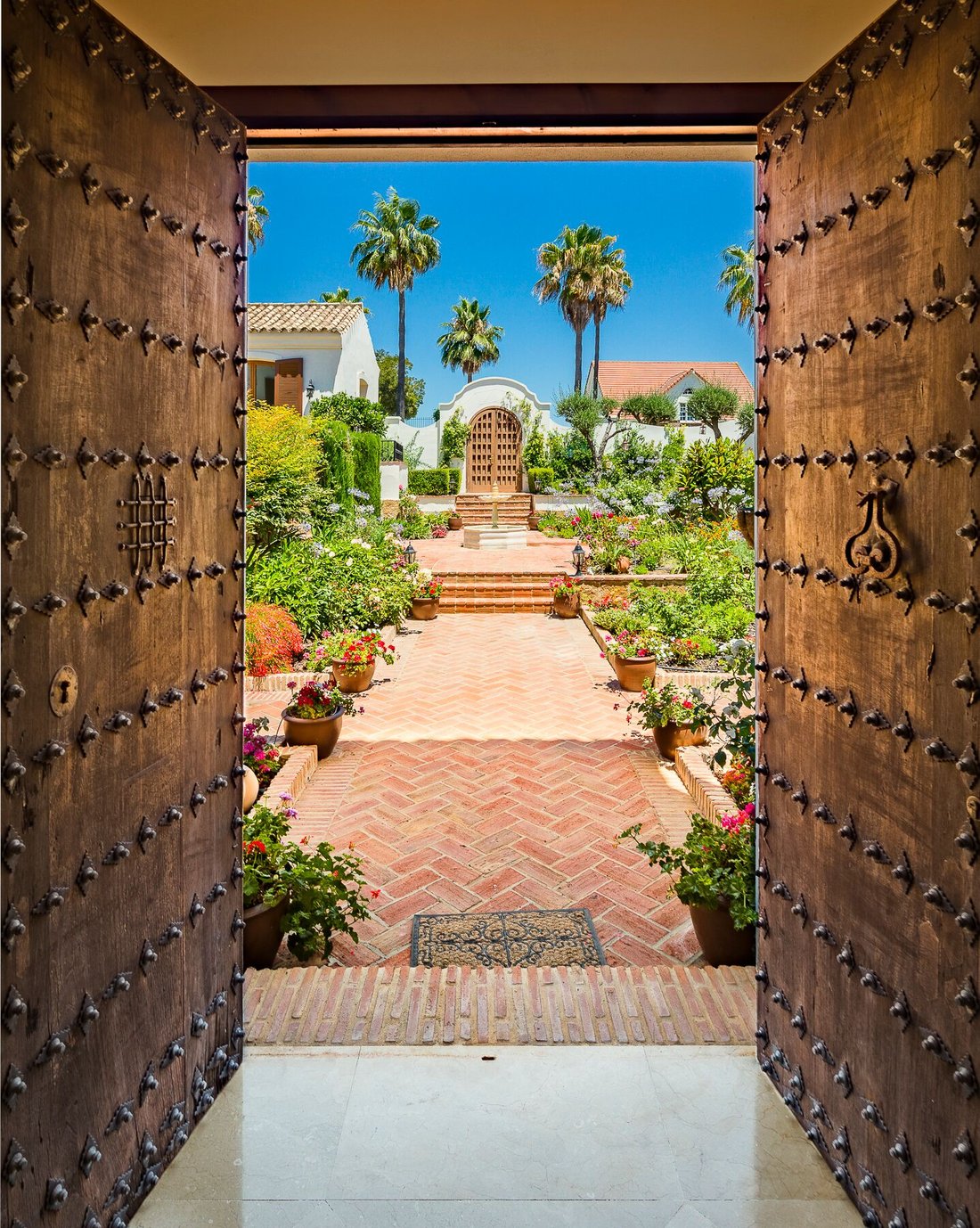 Villa in Sotogrande, San Roque, Andalusia 1 - 18024103