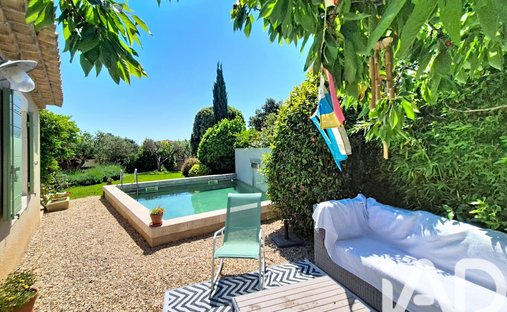 Casa a Aureille, Provenza-Alpi-Costa Azzurra, Francia 1