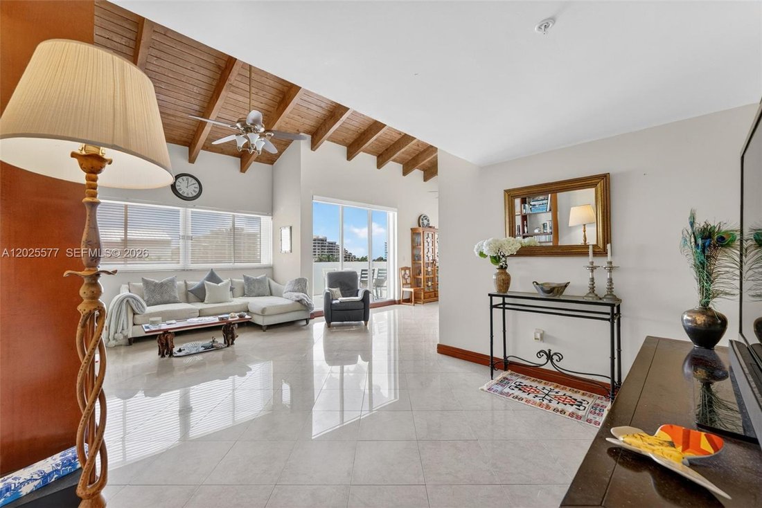 Condo in Key Biscayne, Florida, United States 4 - 18024053