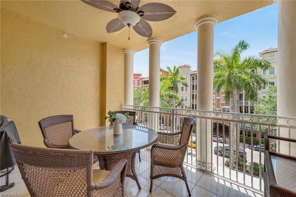 Condo in Naples, Florida, United States 2 - 16889419