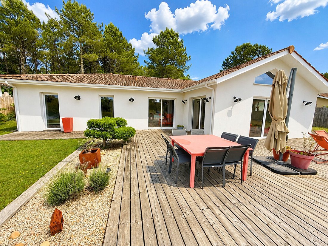 Villa in Salles, Nouvelle-Aquitaine, France 4 - 18024286