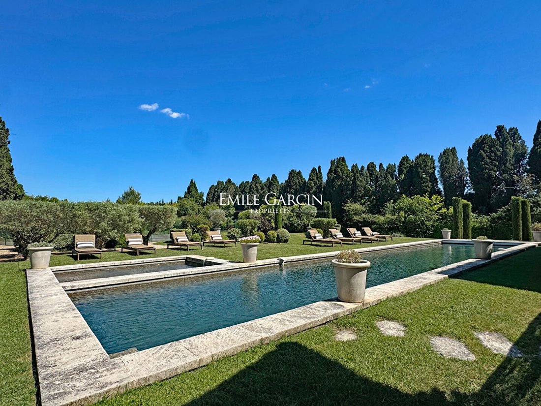 Villa in Saint-Rémy-de-Provence, Provence-Alpes-Côte d'Azur, France 3 - 18024185
