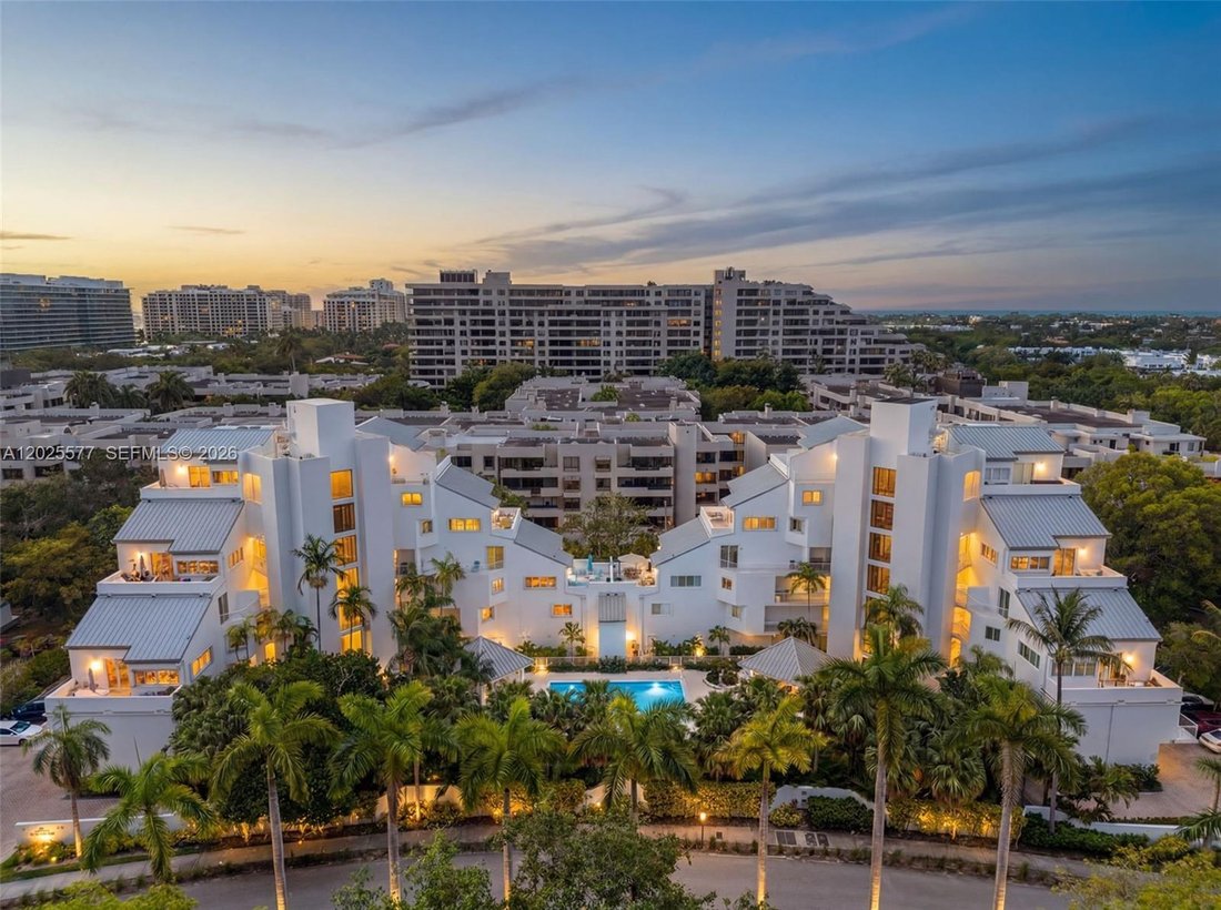 Condo in Key Biscayne, Florida, United States 1 - 18024053