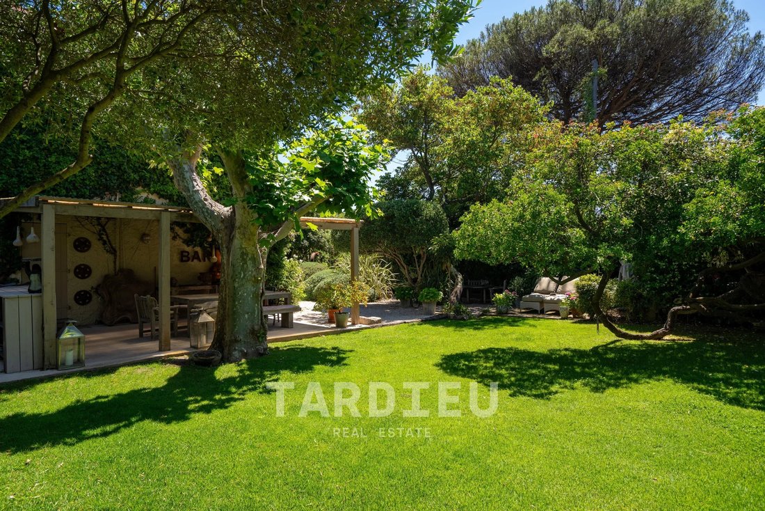 House in Zone Ouest Urbaine, Saint-Tropez, France 3 - 18024468