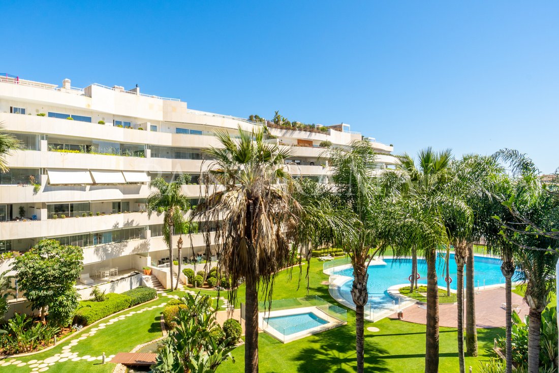 Apartment in Puerto Banus, Marbella, Spain 4 - 17479495