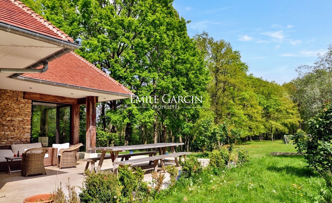 Villa in Montfort-l'Amaury, Ile-de-France, France 2 - 18024175