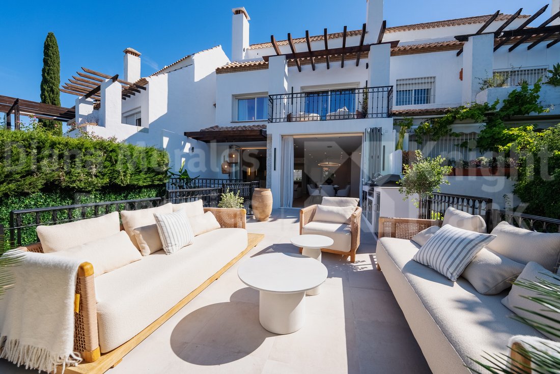 Townhouse in Marbella, Andalusia, Spain 2 - 18024738