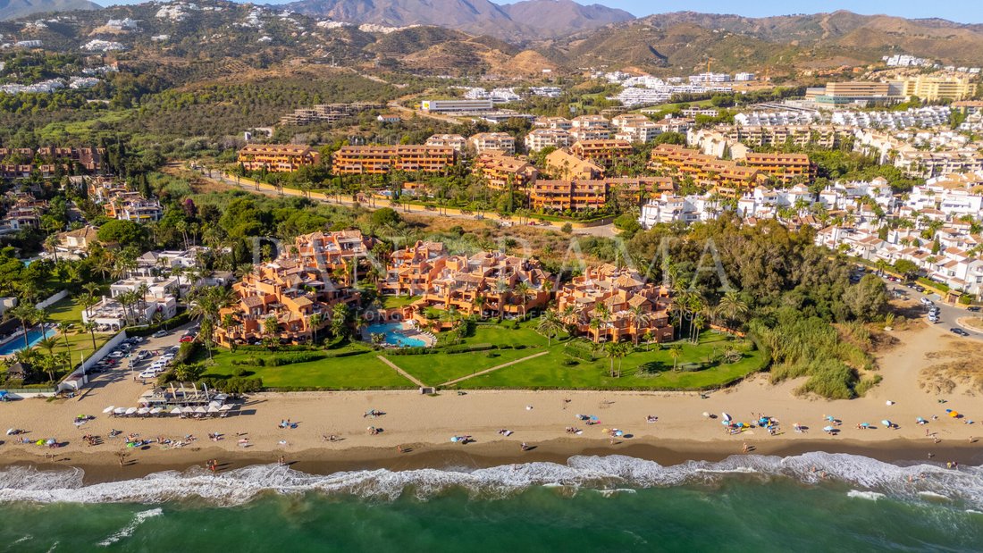 Apartment in Marbella, Andalusia, Spain 3 - 17967307