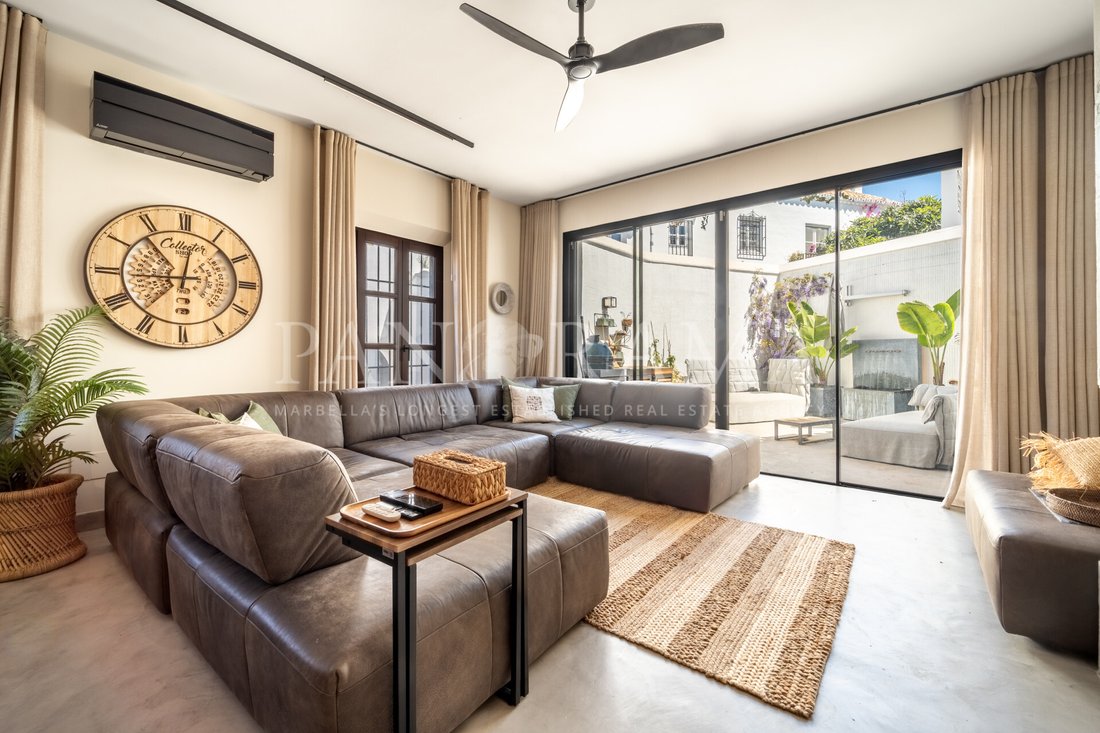 Townhouse in Marbella, Andalusia, Spain 3 - 17704790