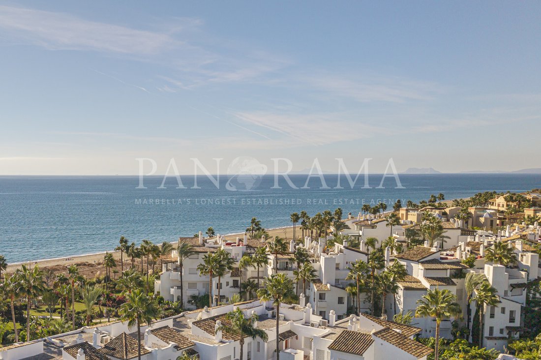 Apartment in Cancelada, Estepona, Andalusia 1 - 17735727