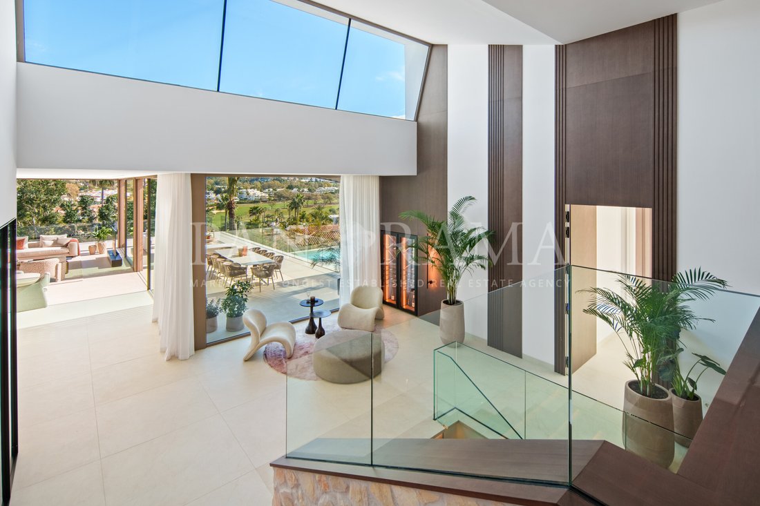 Villa in Nueva Andalucia, Marbella, Spain 4 - 18017378