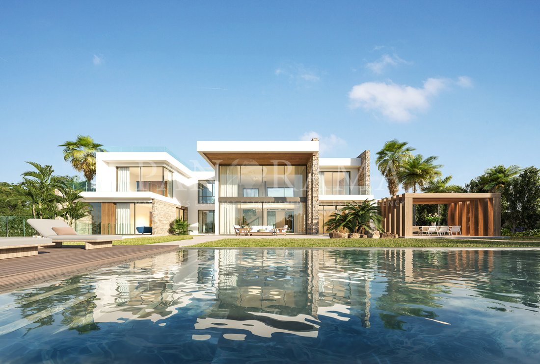 Villa in Elviria-Cabopino, Marbella, Spain 2 - 17451755