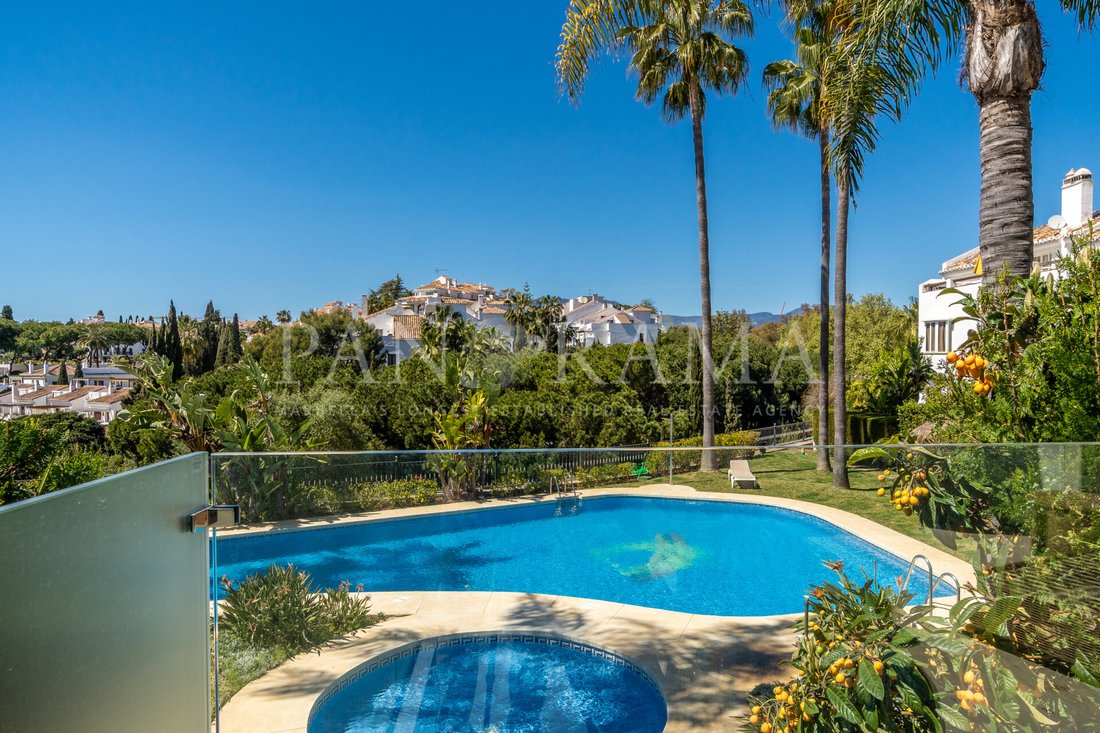 Townhouse in Marbella, Andalusia, Spain 2 - 17600680