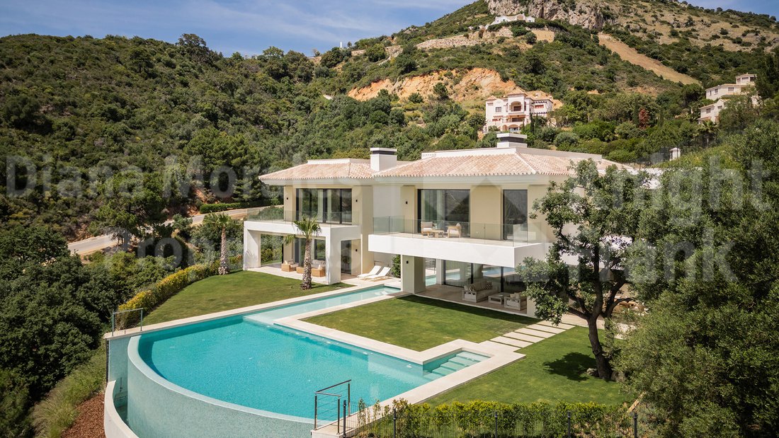 Villa in Benahavis, Andalusia, Spain 1 - 18024700