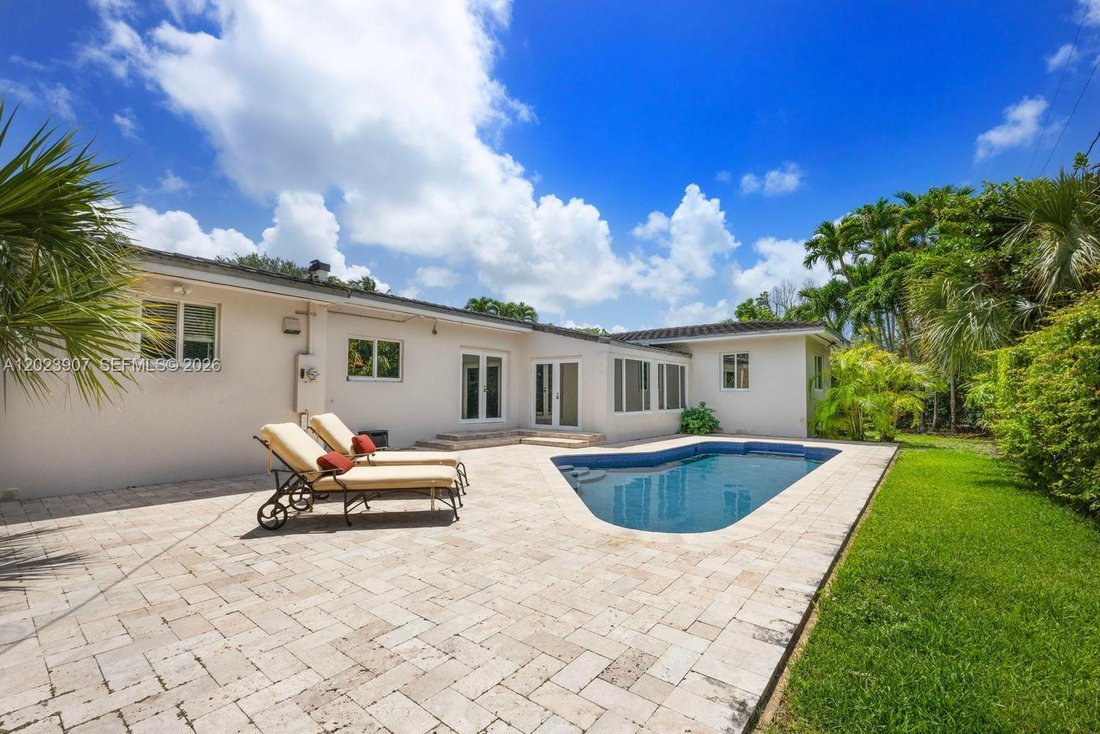 House in Coral Gables, Florida, United States 2 - 18024005