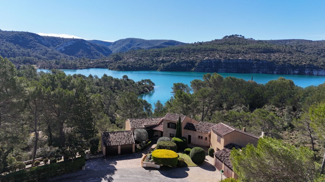Villa in Esparron-de-Verdon, Provence-Alpes-Côte d'Azur, France 1 - 18024211