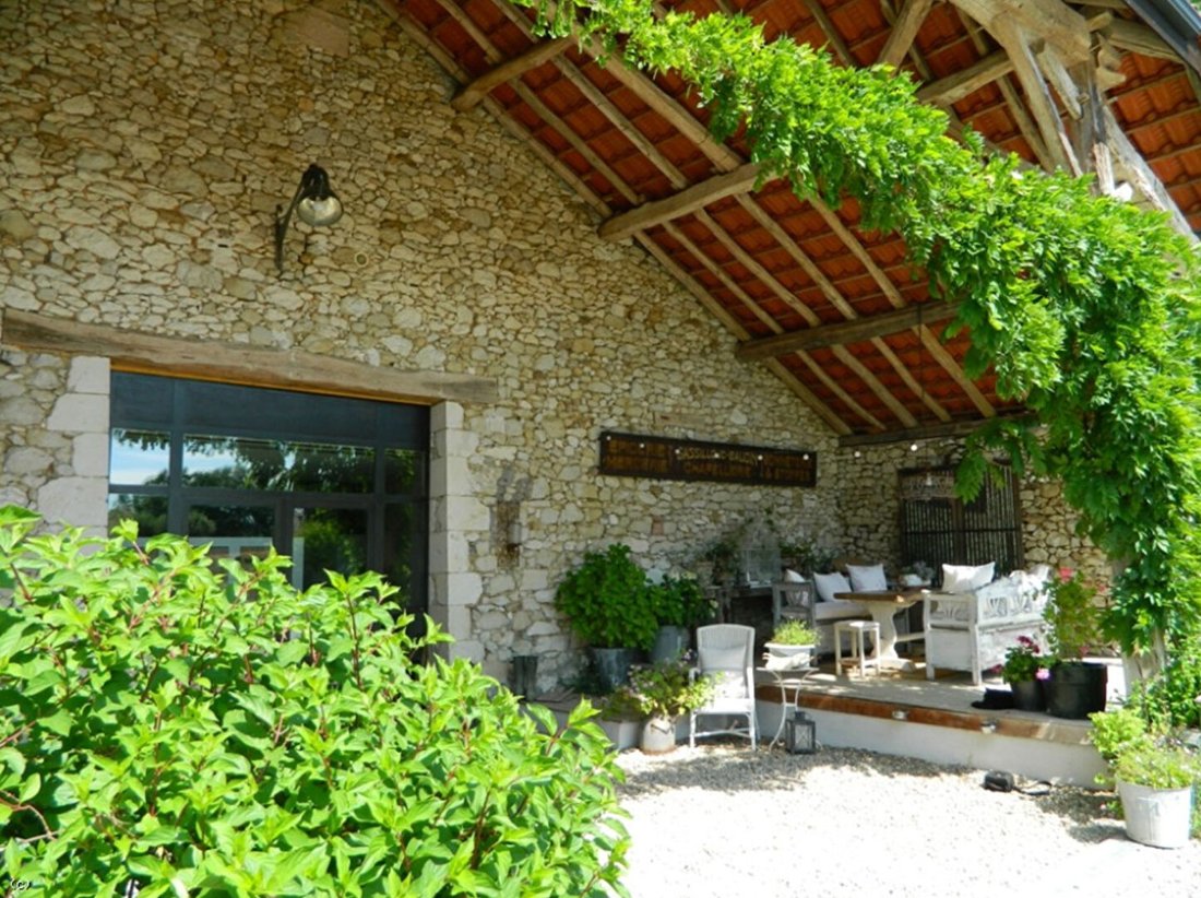 Villa in La Sauvetat-sur-Lède, Nouvelle-Aquitaine, France 2 - 18024193
