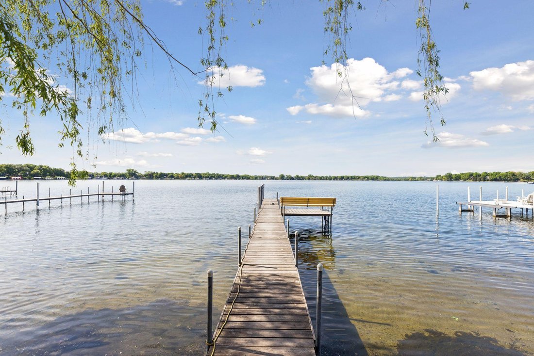 House in Wayzata, Minnesota, United States 1 - 18024556