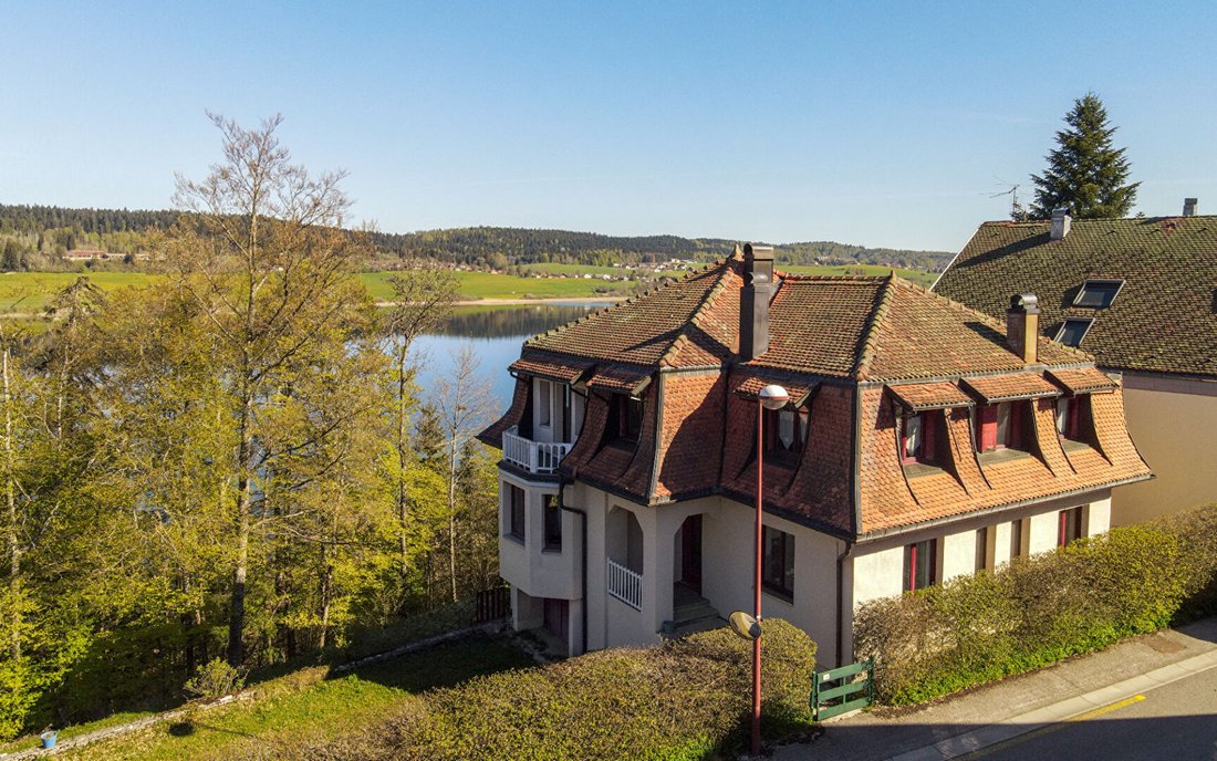 Villa in Malbuisson, Bourgogne – Franche-Comté, France 3 - 18024179